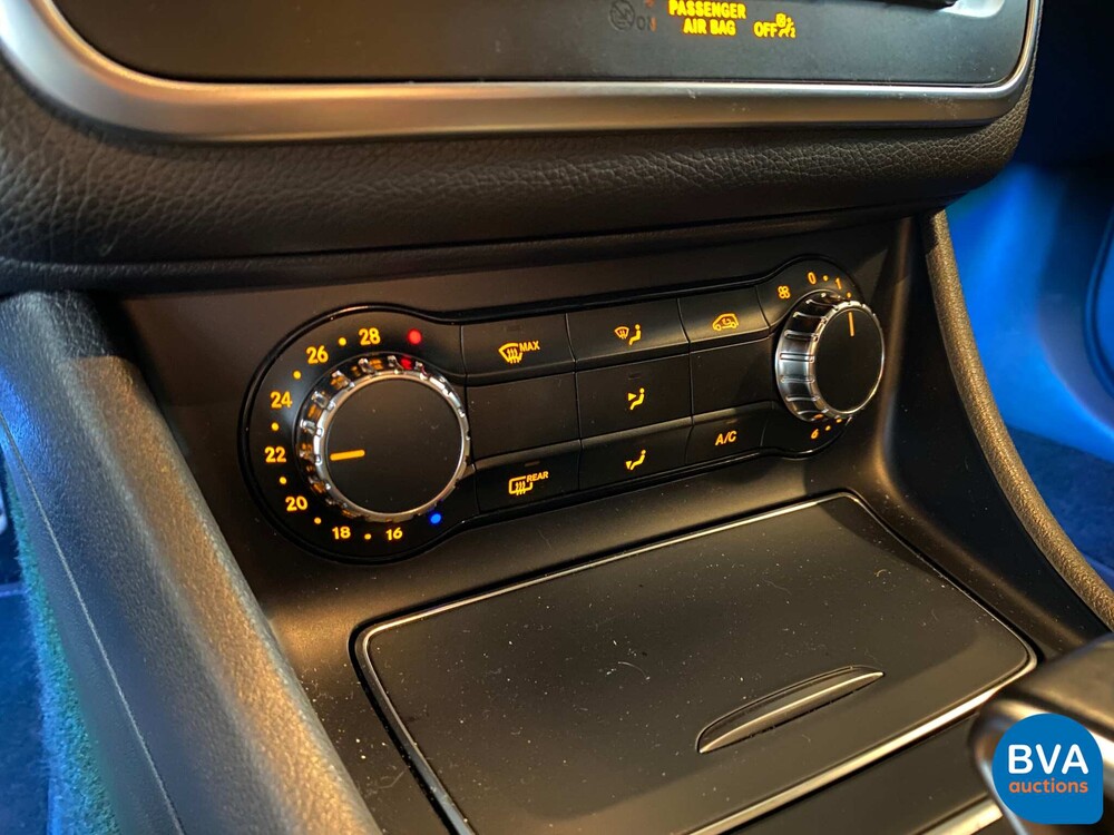 Mercedes-Benz CLA 45 AMG Shooting Brake 4matic CLA45 381pk FACELIFT, J-885-RZ.