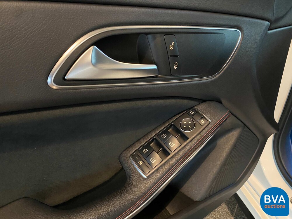 Mercedes-Benz CLA 45 AMG Shooting Brake 4matic CLA45 381pk FACELIFT, J-885-RZ.