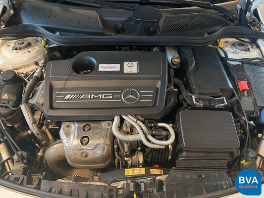 Mercedes-Benz CLA 45 AMG Shooting Brake 4matic CLA45 381pk FACELIFT, J-885-RZ.