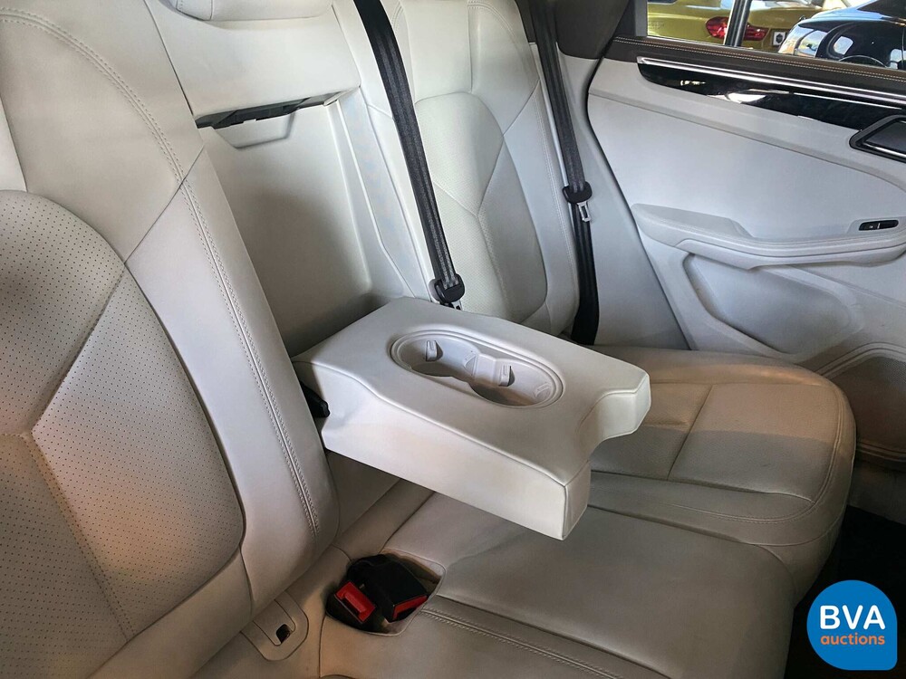 Porsche Macan 2.0 252PS 2017 -Org. NL-FACELIFT, NB-969-F.