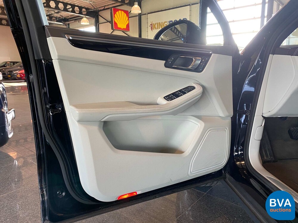 Porsche Macan 2.0 252PS 2017 -Org. NL-FACELIFT, NB-969-F.