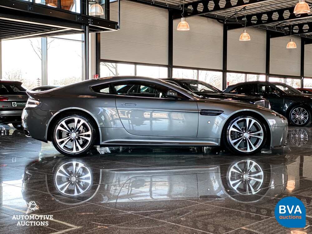Aston Martin V12 Vantage 5.9 V12 -MANUAL GEARBOX- 571pk 2009, 29-TGB-5.