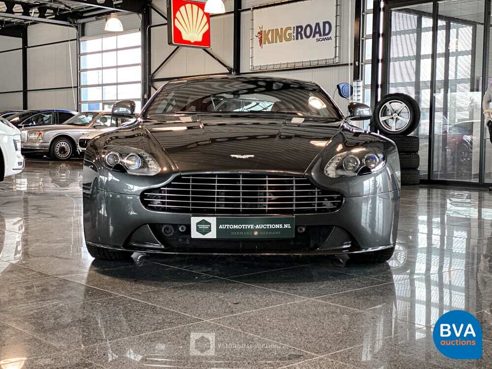 Aston Martin V8 S Vantage 4.7 436PS 2011 -Org. NL-, 14-RZV-9.