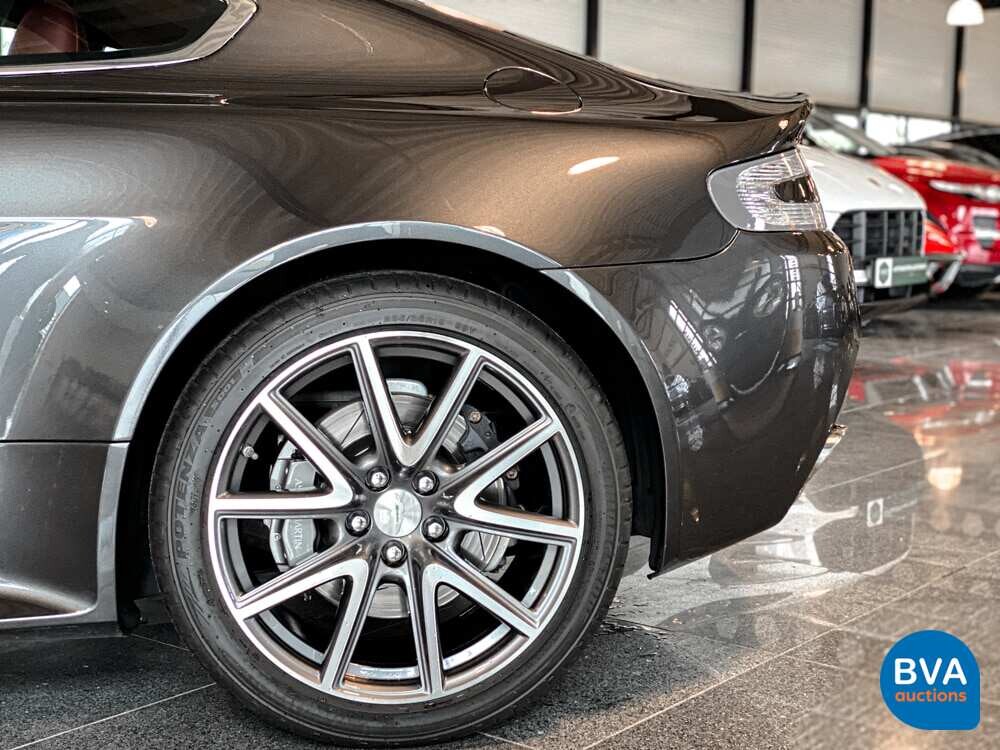 Aston Martin V8 S Vantage 4.7 436PS 2011 -Org. NL-, 14-RZV-9.