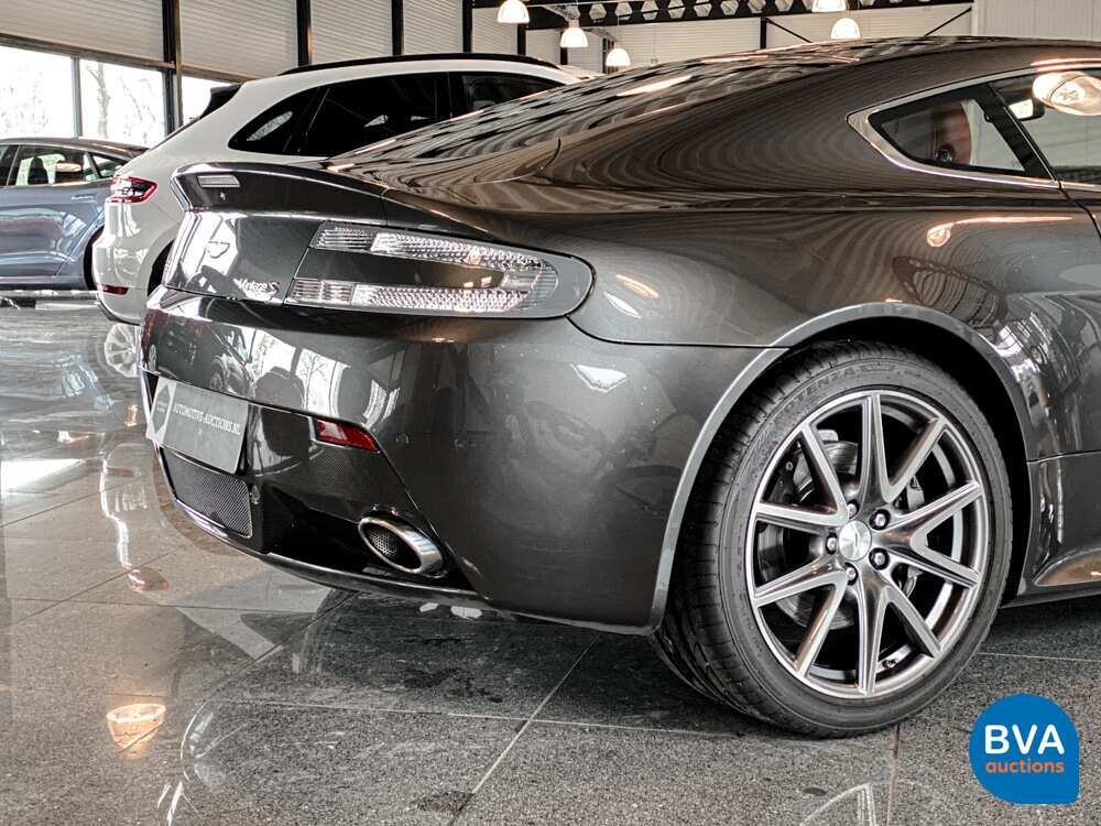 Aston Martin V8 S Vantage 4.7 436PS 2011 -Org. NL-, 14-RZV-9.