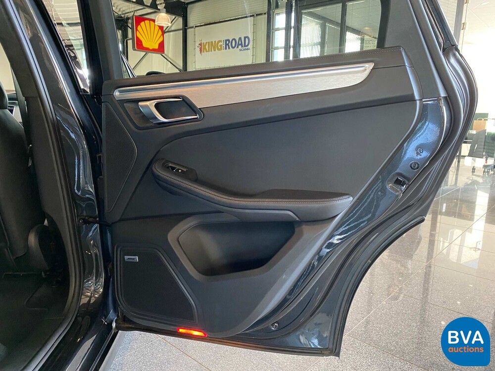 Porsche Macan Turbo Sportchrono 400pk FACELIFT 2016 -Org. NL-, KD-424-R