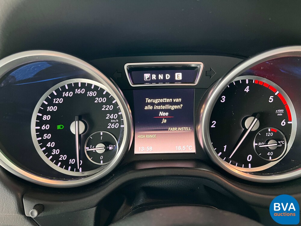 Mercedes-Benz G350d Bluetec G-Class 211pk 2015 NW-Model, JV-613-Z.