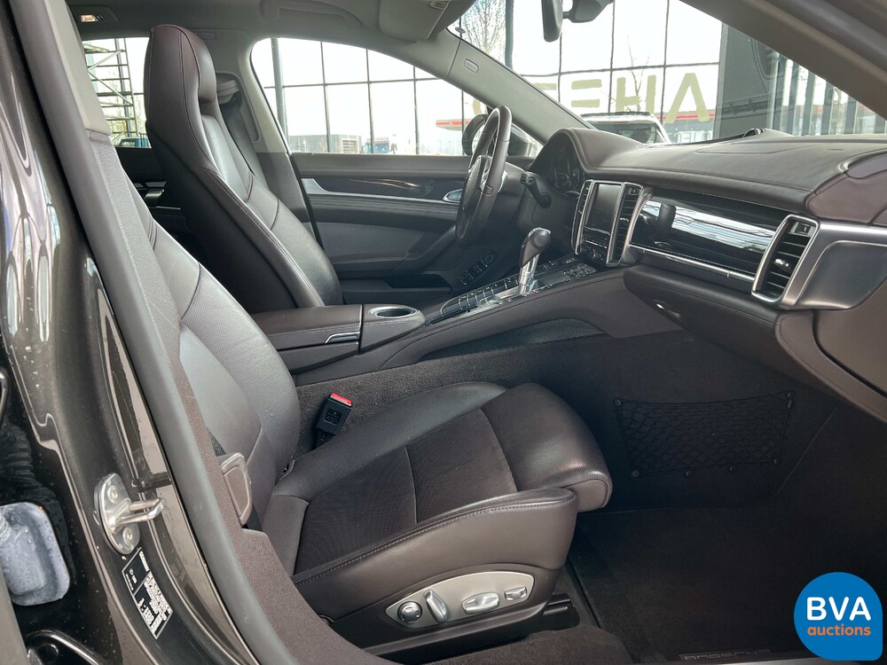 Porsche Panamera GTS e-Hybrid 416pk Plug-In Hybride 2014 FAC