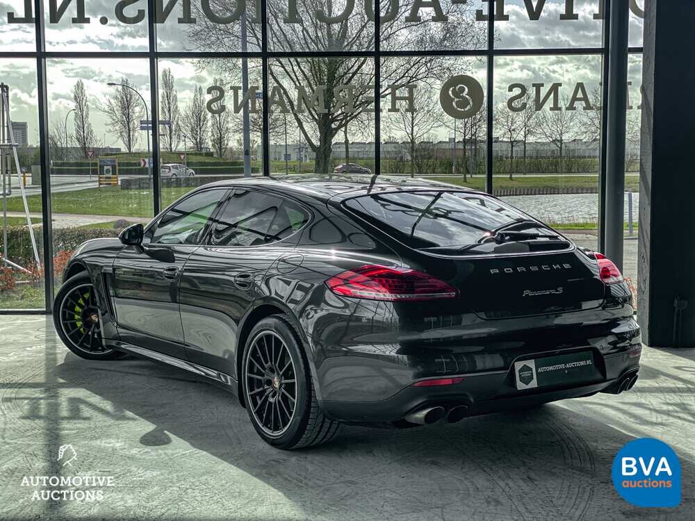 Porsche Panamera GTS e-Hybrid 416pk Plug-In Hybride 2014 FAC