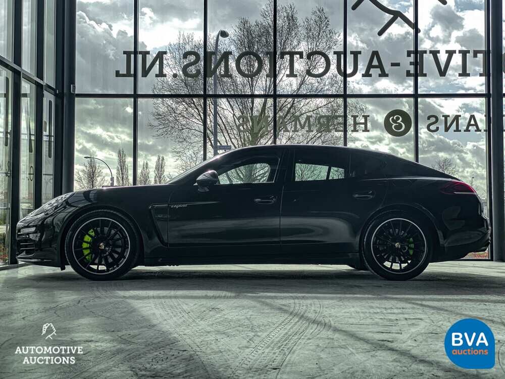 Porsche Panamera GTS e-Hybrid 416pk Plug-In Hybride 2014 FAC