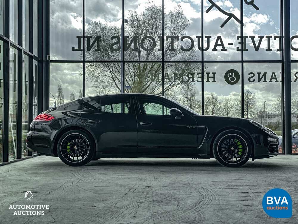 Porsche Panamera GTS e-Hybrid 416pk Plug-In Hybride 2014 FAC
