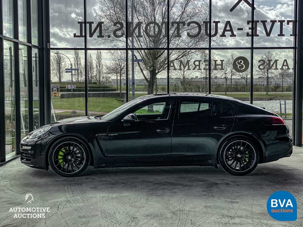 Porsche Panamera GTS e-Hybrid 416pk Plug-In Hybride 2014 FAC
