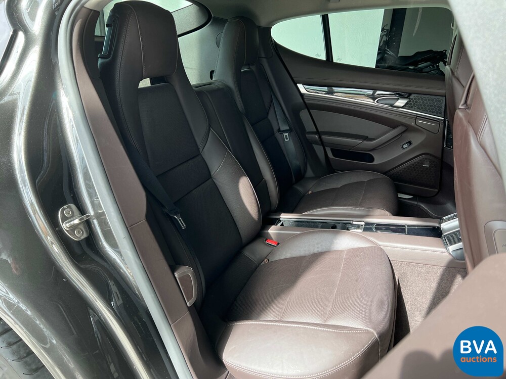 Porsche Panamera GTS e-Hybrid 416pk Plug-In Hybride 2014 FAC