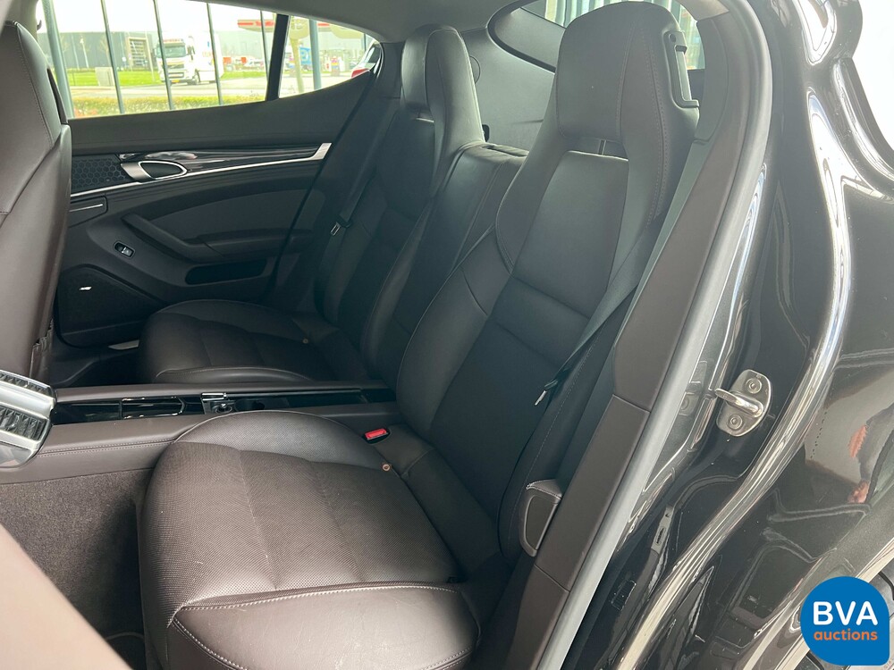 Porsche Panamera GTS e-Hybrid 416pk Plug-In Hybride 2014 FAC