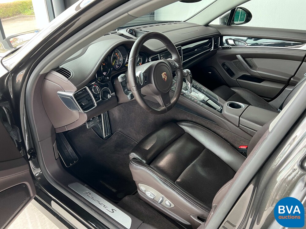 Porsche Panamera GTS e-Hybrid 416pk Plug-In Hybride 2014 FAC