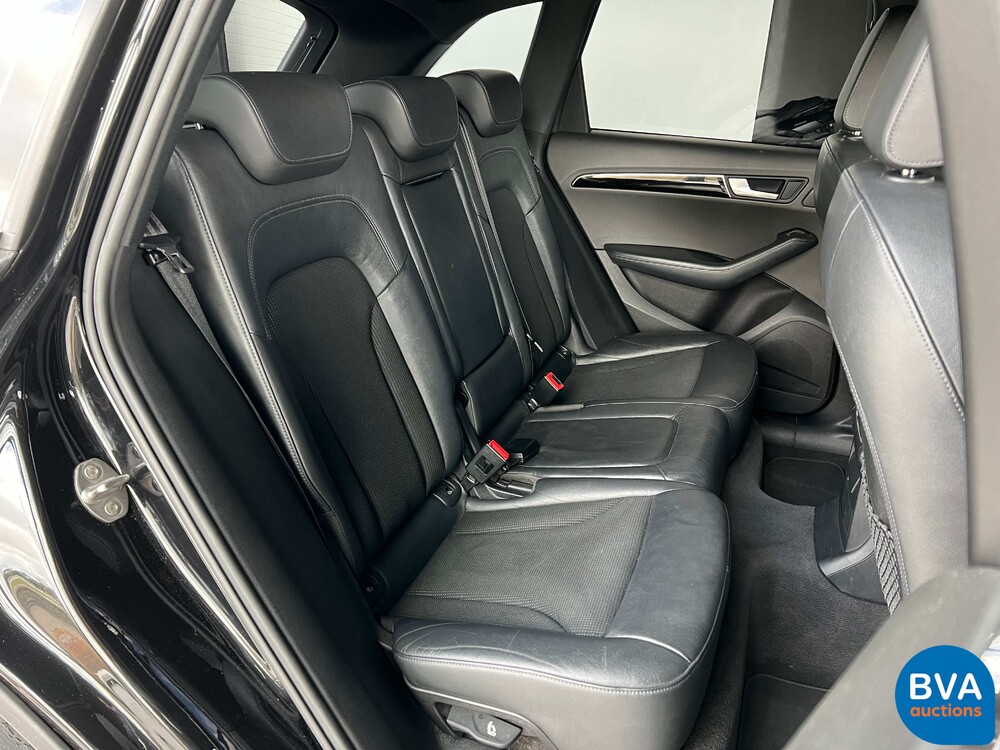 Audi Q5 2.0 TFSI Hybrid Quattro 211PS 2012, 6-KLV-37.