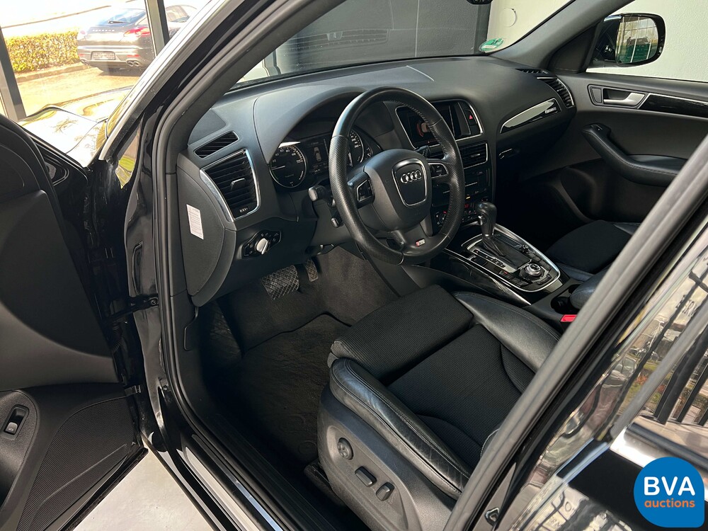 Audi Q5 2.0 TFSI Hybrid Quattro 211PS 2012, 6-KLV-37.
