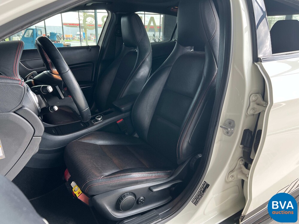 Mercedes-Benz GLA200 AMG CDI GLA-Klasse 136pk 2014, SX-617-S