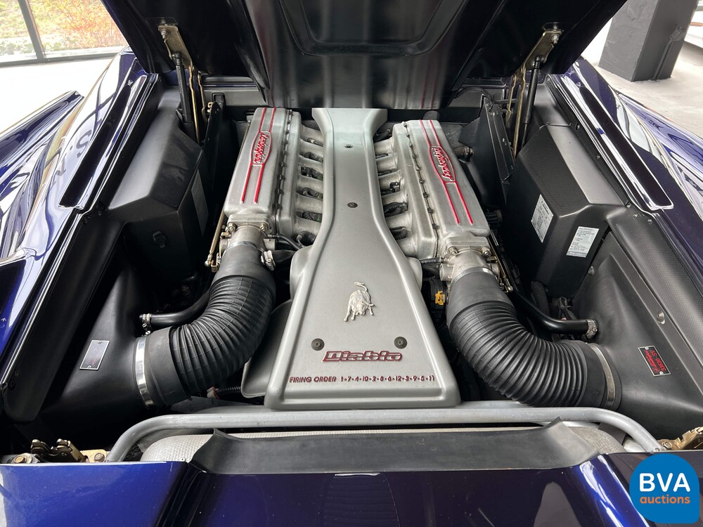 Lamborghini Diablo VT Roadster 5.7L V12 530pk 1996