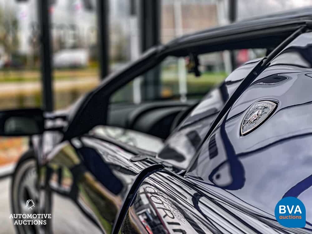 Lamborghini Diablo VT Roadster 5.7L V12 530pk 1996