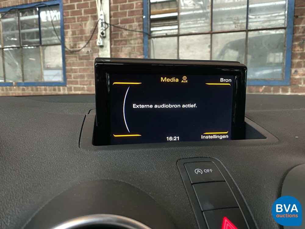 Audi A1 Sportback 1.0 TFSI S-Line S-Tronic 95PS 2016, PT-212-N.