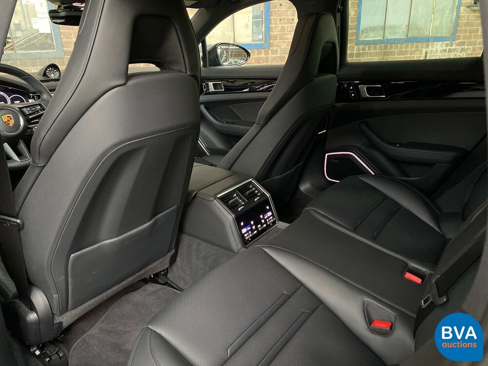 Porsche Panamera E-Hybrid Sport Turismo Sportchrono 462pk 2021 -GARANTIE-.