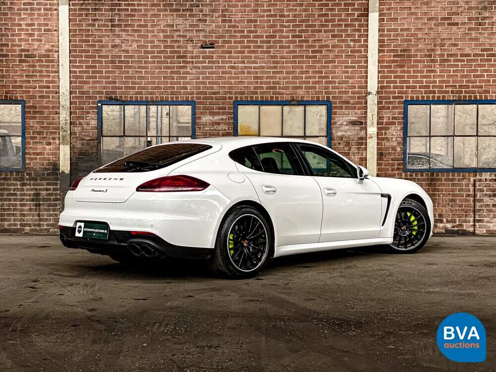 Porsche Panamera S E-Hybrid 416pk SportChrono 2014 -Org NL-, 5-TDZ-03.