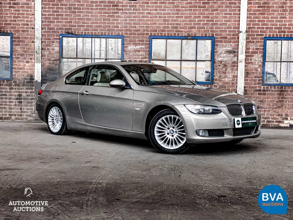 BMW 320i Coupé 163pk 3er 2007, 9-KLK-48.