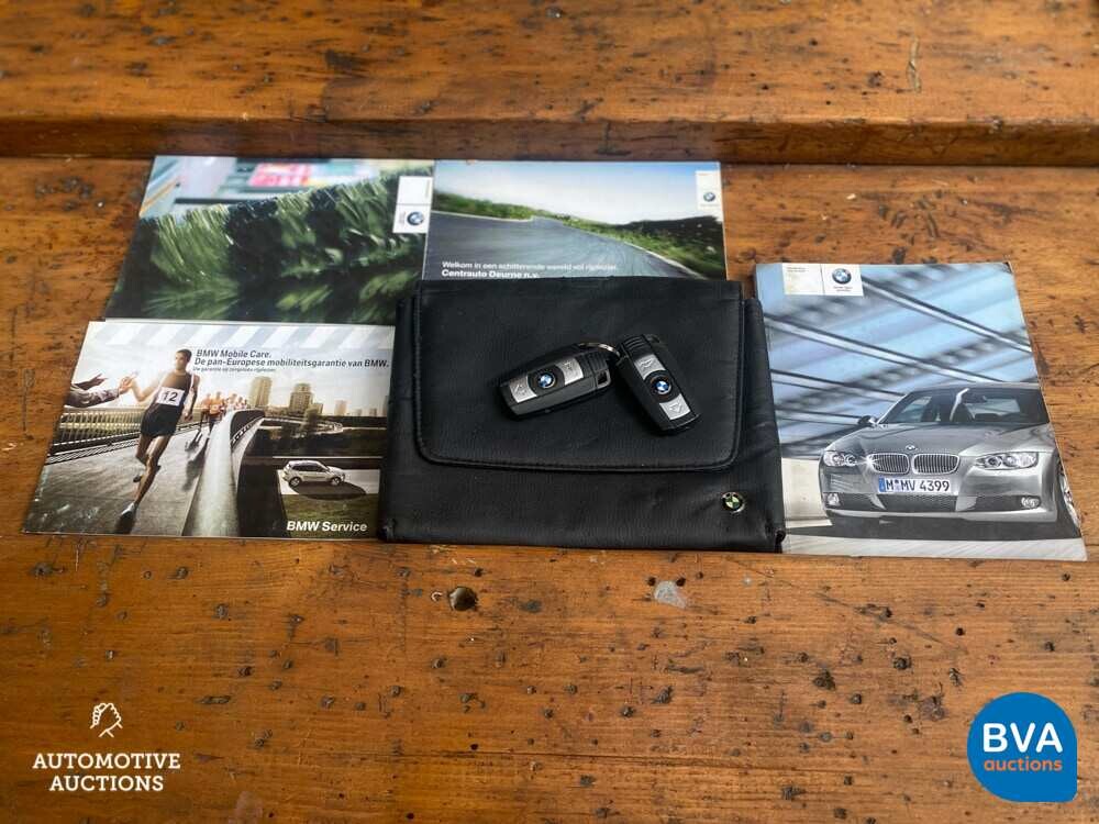 BMW 320i Coupé 163pk 3er 2007, 9-KLK-48.