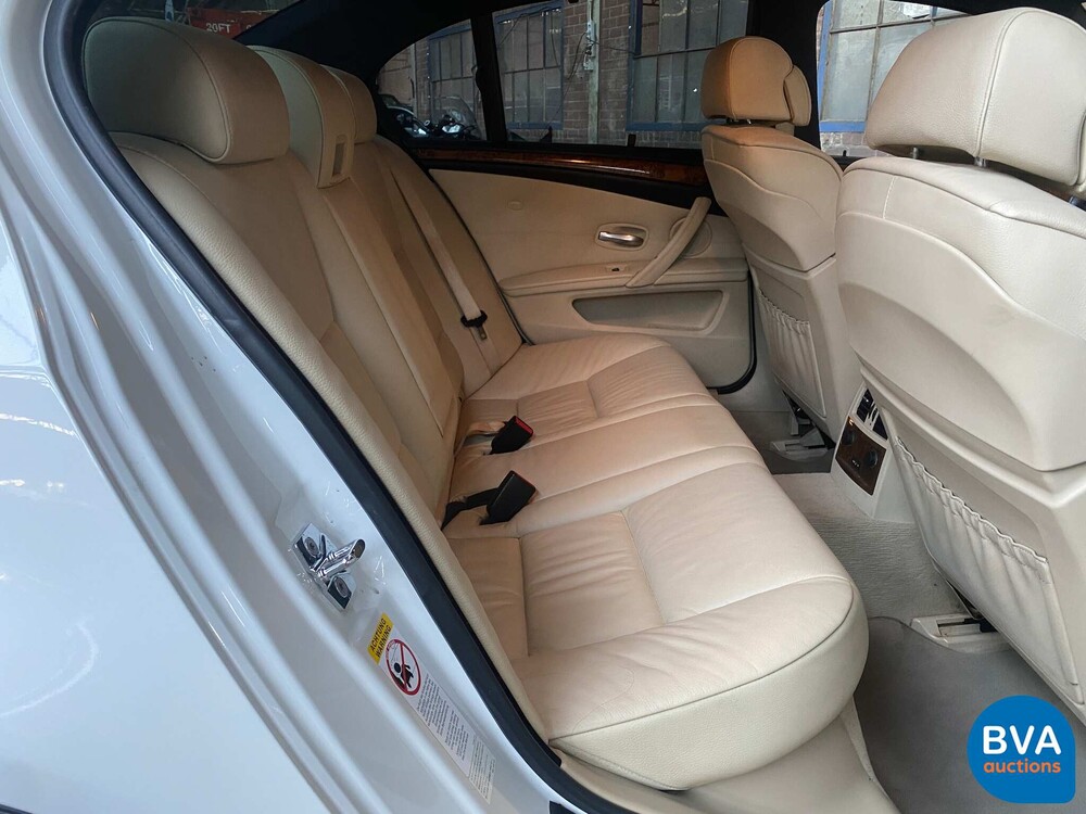 BMW 550i High Executive M Sport 367pk 2007 -YOUNGTIMER-.