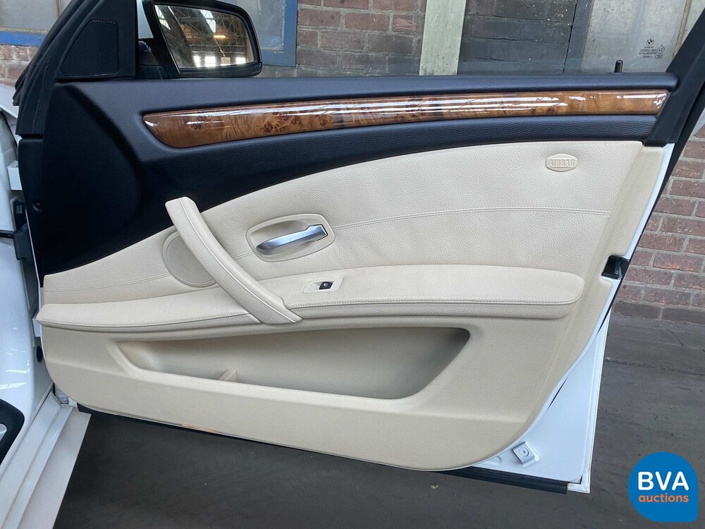 BMW 550i High Executive M Sport 367pk 2007 -YOUNGTIMER-.