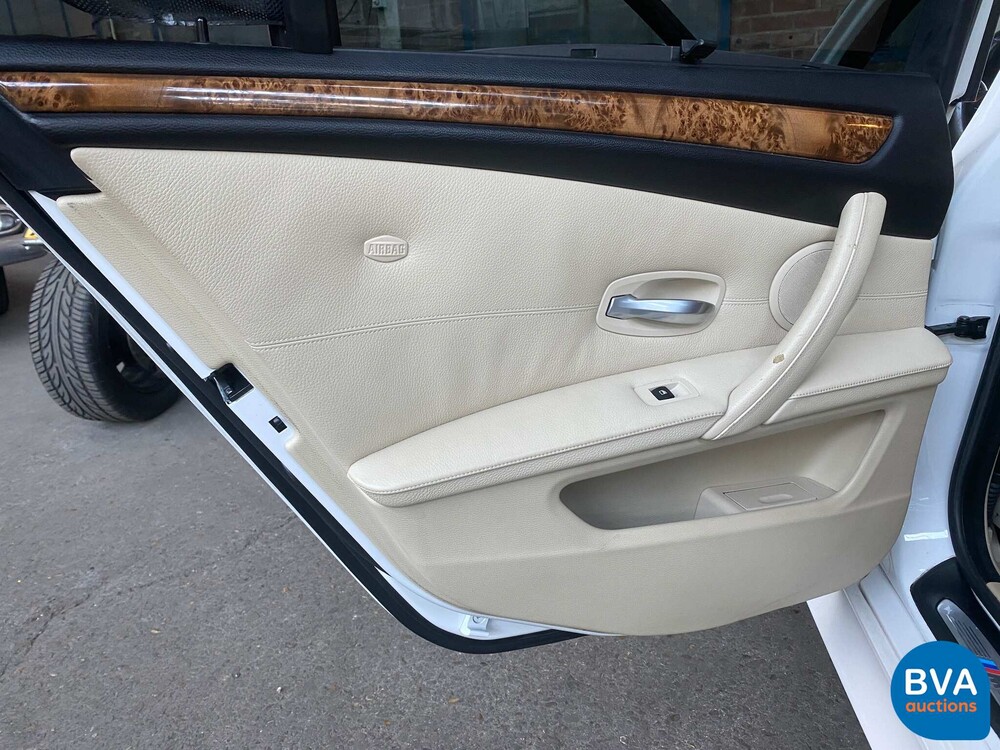 BMW 550i High Executive M Sport 367pk 2007 -YOUNGTIMER-.