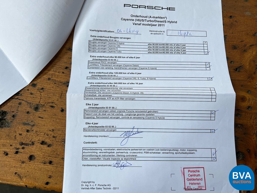 Porsche Cayenne 4.8 Turbo 500PS 2010 -Org. NL-, 04-LKV-9.