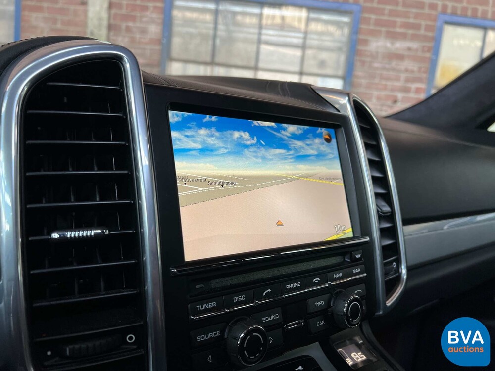Porsche Cayenne 4.8 Turbo 500PS 2010 -Org. NL-, 04-LKV-9.