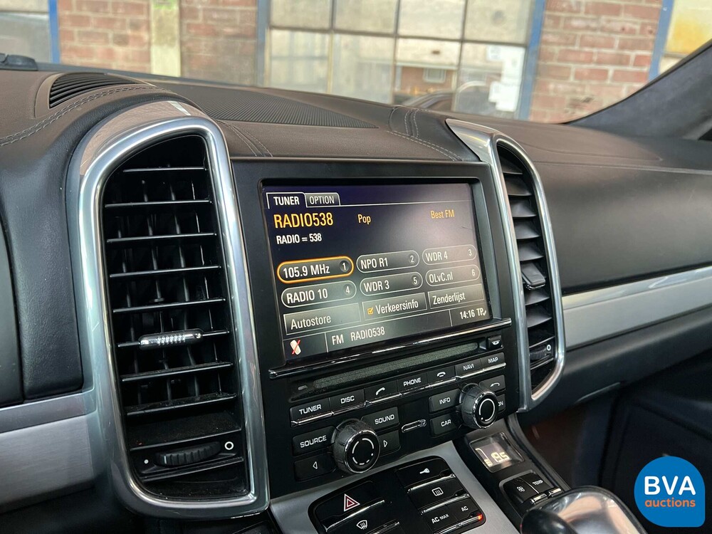 Porsche Cayenne 4.8 Turbo 500PS 2010 -Org. NL-, 04-LKV-9.