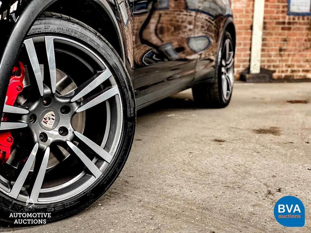 Porsche Cayenne 4.8 Turbo 500PS 2010 -Org. NL-, 04-LKV-9.