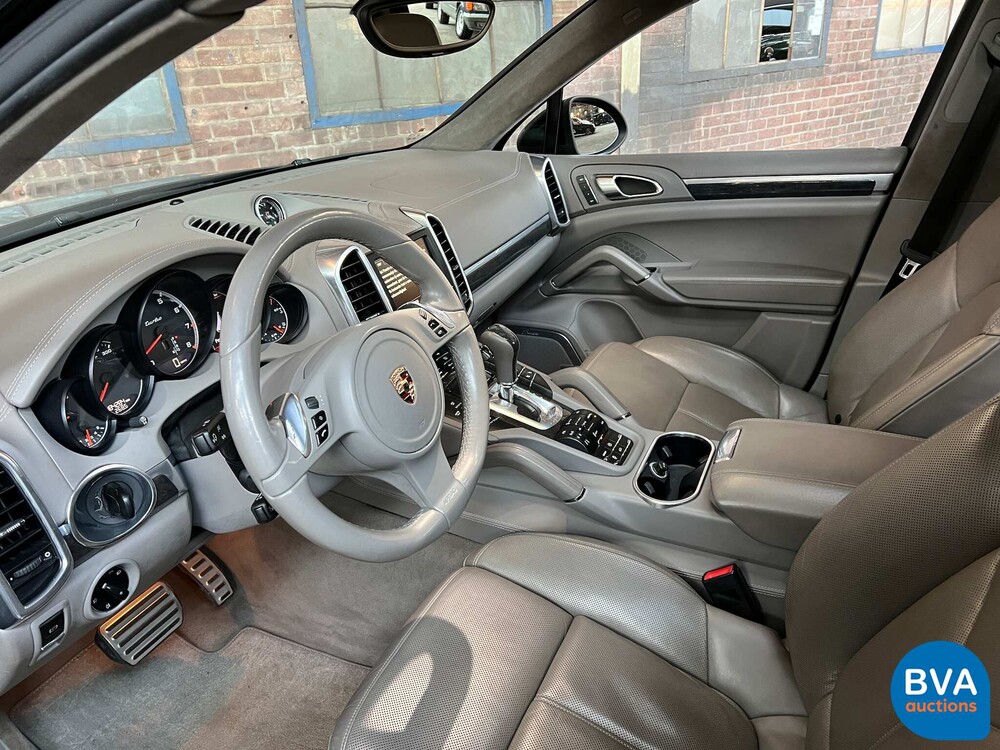 Porsche Cayenne 4.8 Turbo 500 PS 2010, RZ-707-X.