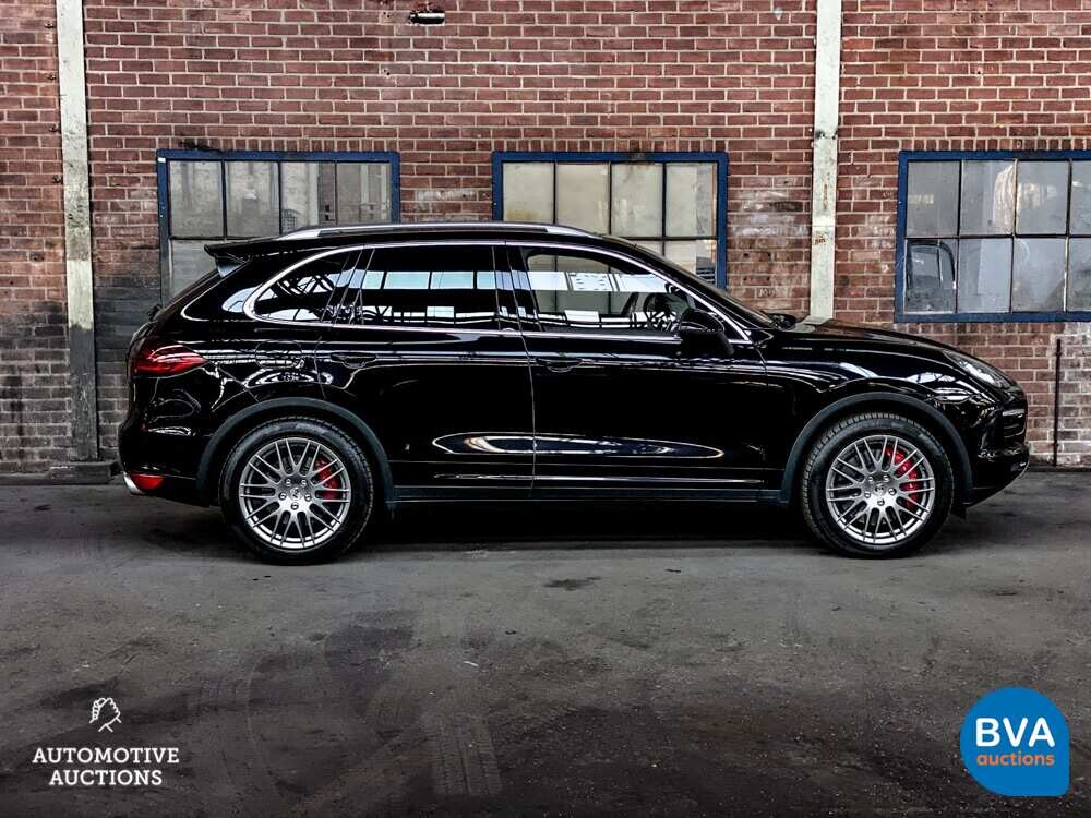 Porsche Cayenne 4.8 Turbo 500 PS 2010, RZ-707-X.