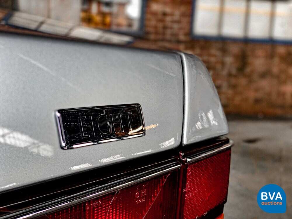Bentley Acht 6.8 215 PS 1989.