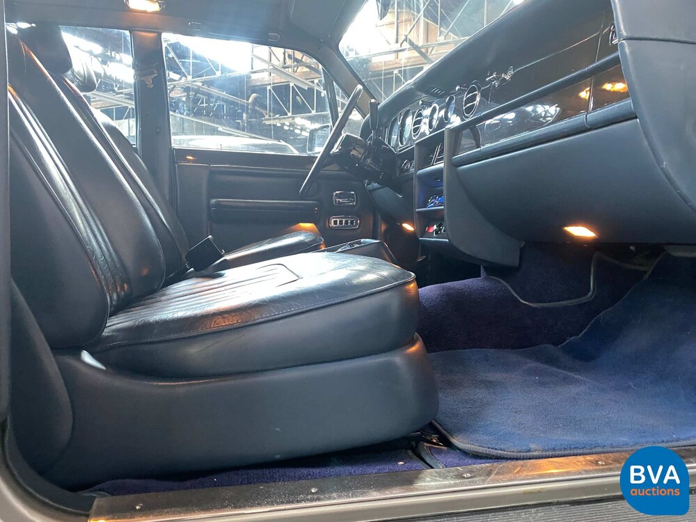 Bentley Acht 6.8 215 PS 1989.