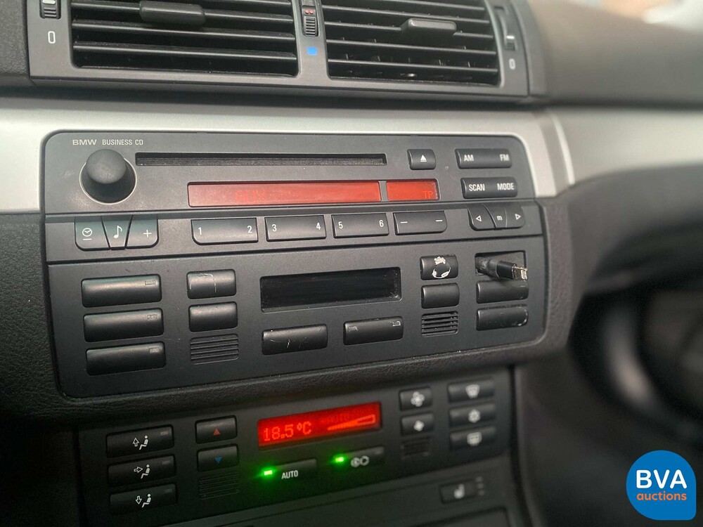 BMW 325Ci Executive Coupé 192pk 3er 2004, JK-513-X.