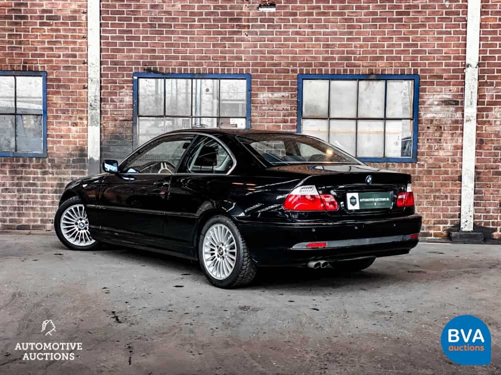 BMW 325Ci Executive Coupé 192pk 3er 2004, JK-513-X.