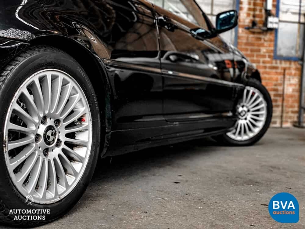 BMW 325Ci Executive Coupé 192pk 3er 2004, JK-513-X.