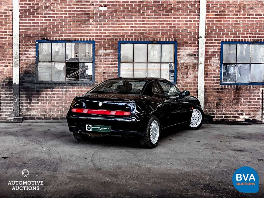 Alfa Romeo GTV 2.0 Twin Spark 150pk 1997, XG-GR-69