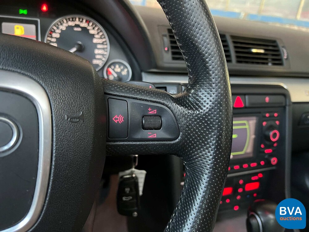 Audi S44.2 V8 Quattro ProLine 344PS 2005 -Org. NL-, 97-RB-XH.