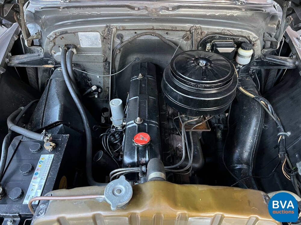 Chevrolet Deluxe Powerglide 1951, 32-XL-66.