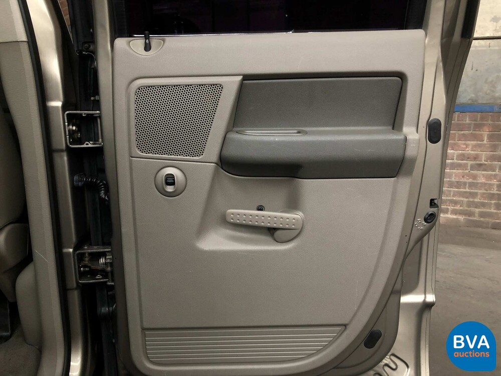 Dodge RAM 1500 SLT 6-Personen 314pk 2006 -YOUNGTIMER-.