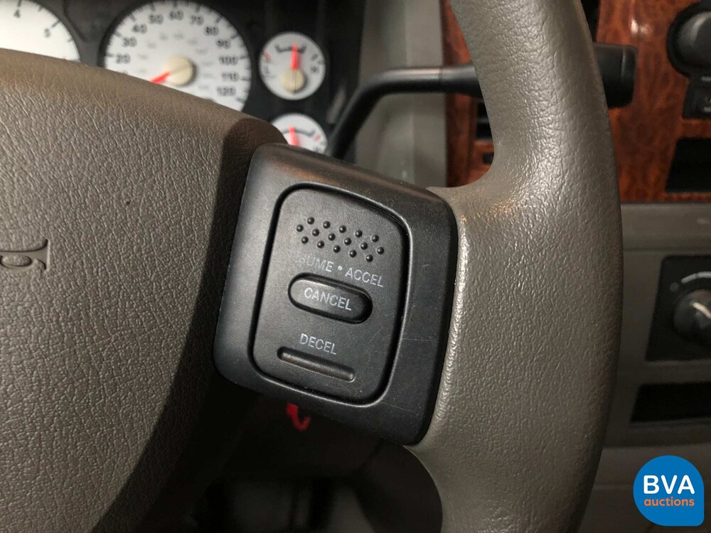 Dodge RAM 1500 SLT 6-Personen 314pk 2006 -YOUNGTIMER-.