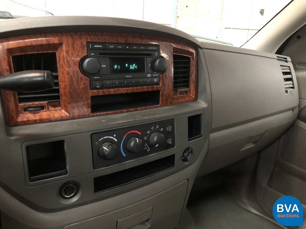 Dodge RAM 1500 SLT 6-Personen 314pk 2006 -YOUNGTIMER-.