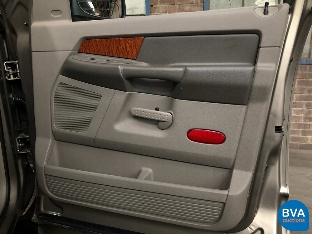 Dodge RAM 1500 SLT 6-Personen 314pk 2006 -YOUNGTIMER-.